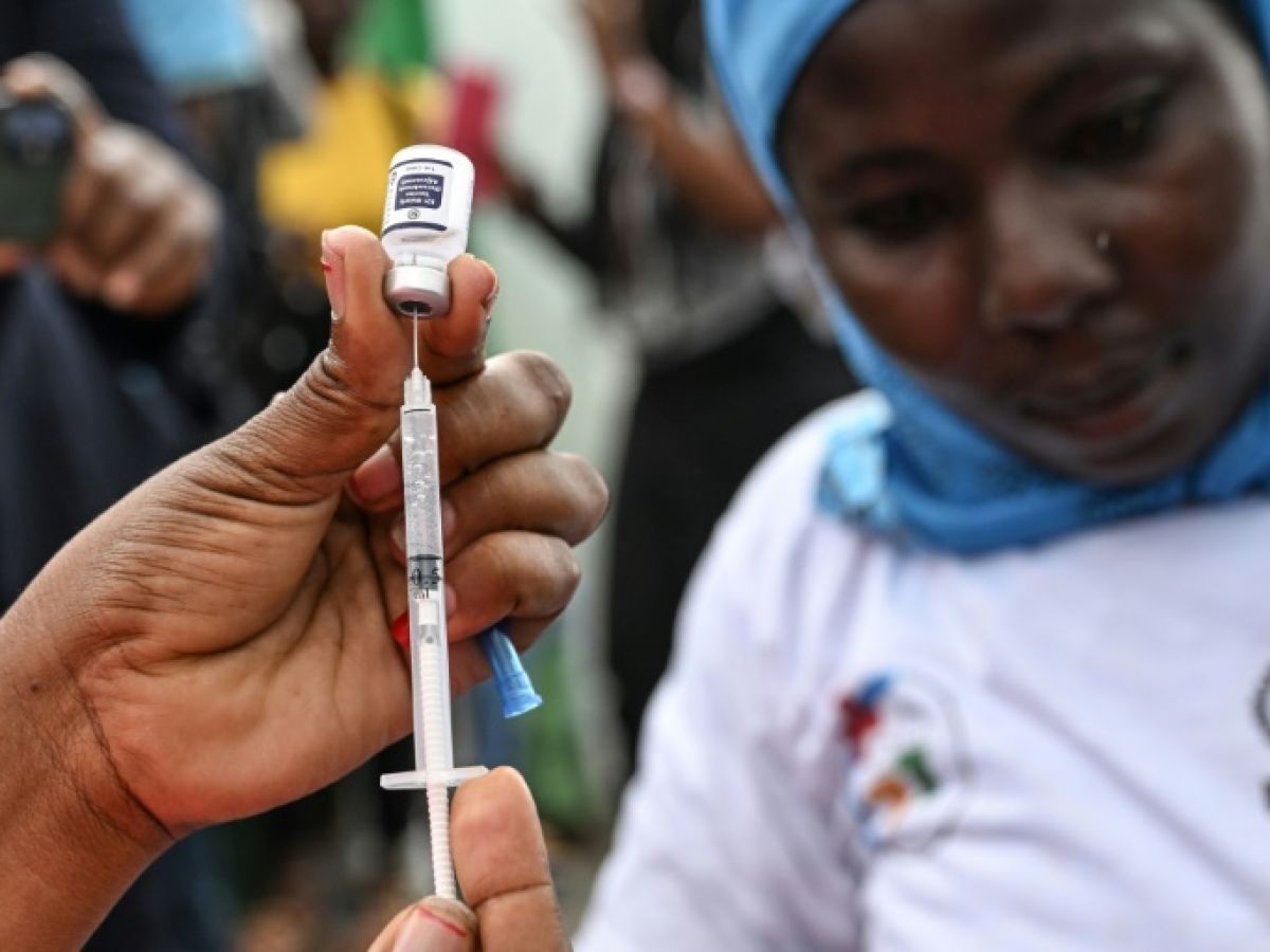 face-au-paludisme,-la-cote-d’ivoire-vaccine-en-premier-les-enfants