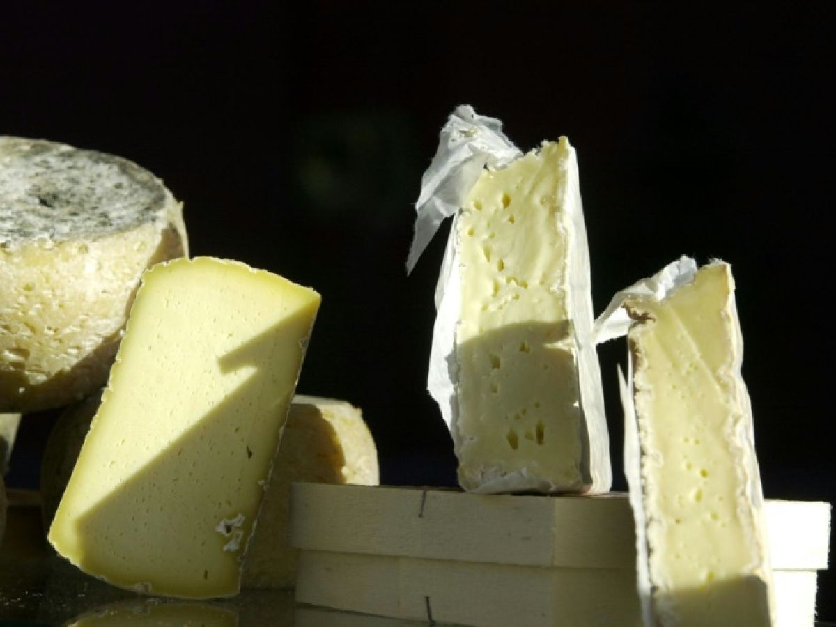 72-personnes-malades-de-la-salmonellose-apres-avoir-consomme-des-fromages-fermiers-« le-chasteau »