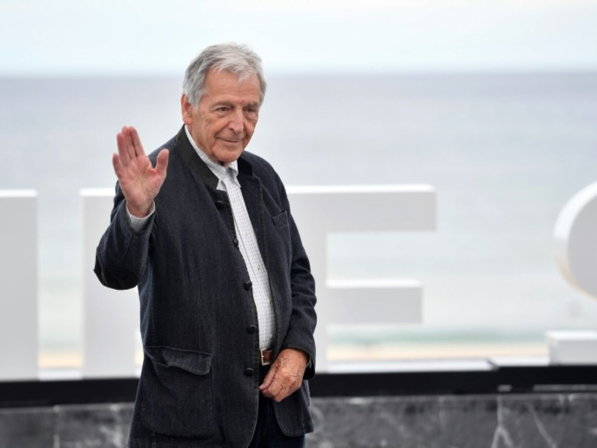 fin-de-vie:-costa-gavras-reclame-du-« courage »-politique-pour-« aider-a-mourir »