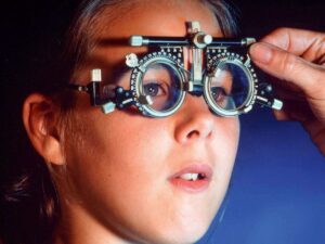 These simple rules help you fight myopia