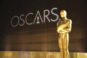 Fires delay Oscar nominations