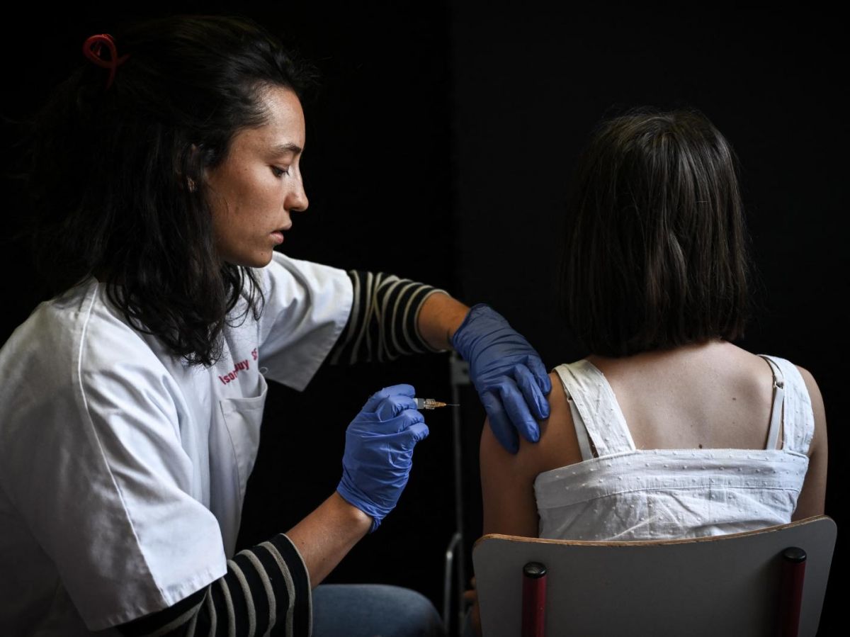 papillomavirus-:-faut-il-etendre-la-vaccination-jusqu’a-26-ans-?