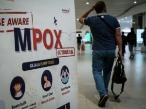 l’oms-maintient-l’alerte-face-au-mpox