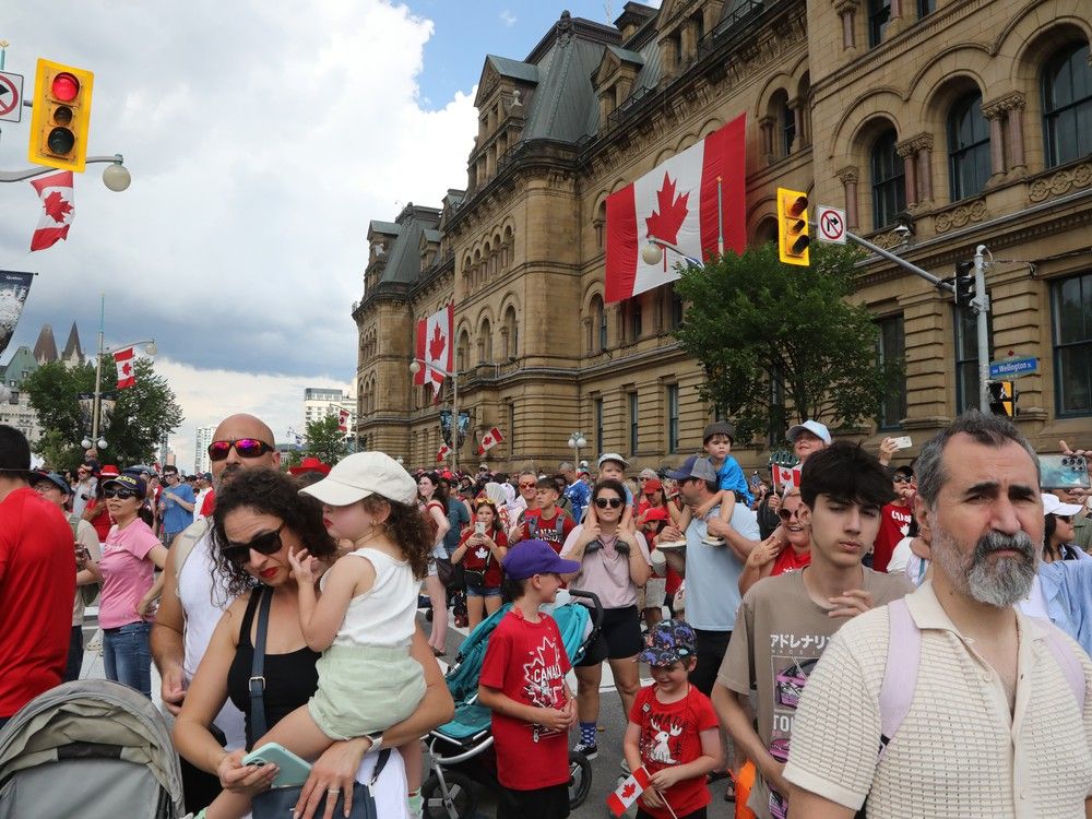 O-Train set single-day ridership record on Canada Day