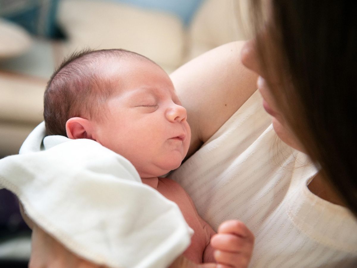 les-bebes-naissent-avec-un-taux-eleve-de-biomarqueurs-d’alzheimer,-un-mystere-scientifique