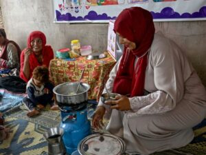 moins-d’huile-et-plus-de-proteines,-la-recette-pour-sauver-les-enfants-du-sud-du-pakistan