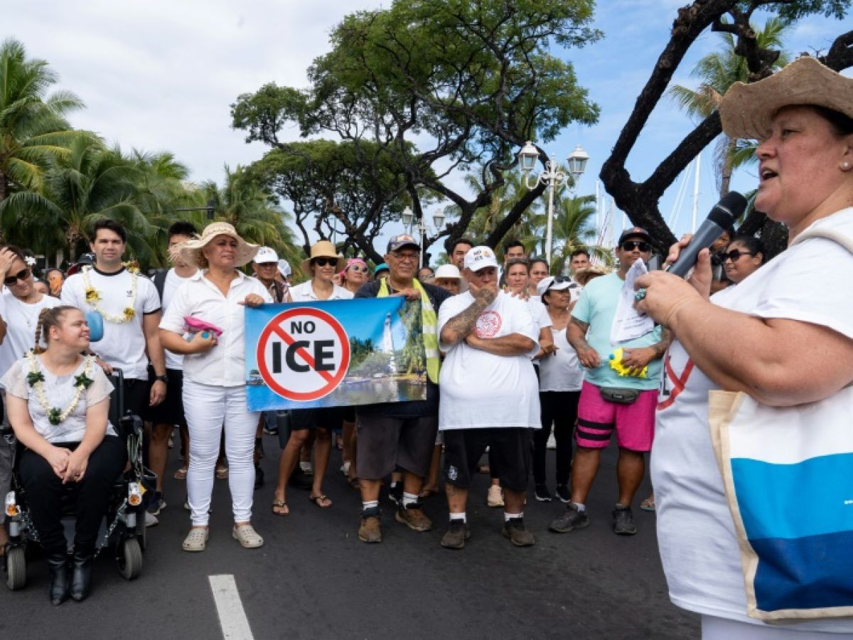 a-papeete,-des-milliers-de-manifestants-marchent-contre-la-methamphetamine,-un-« fleau »-en-polynesie