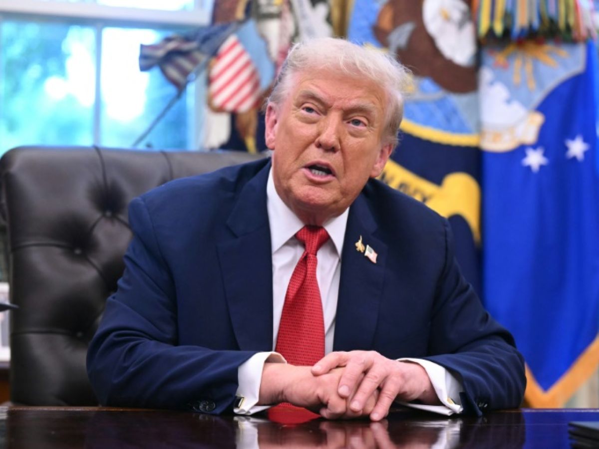 Trump announces new tariffs, including 100% for medicines