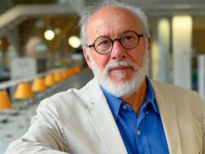 la-memoire,-« un-jeu-complexe-entre-le-present-et-le-futur,-alimente-par-le-passe »
