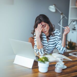 8 señales de que tus límites emocionales son demasiado débiles (y están robando tu energía)