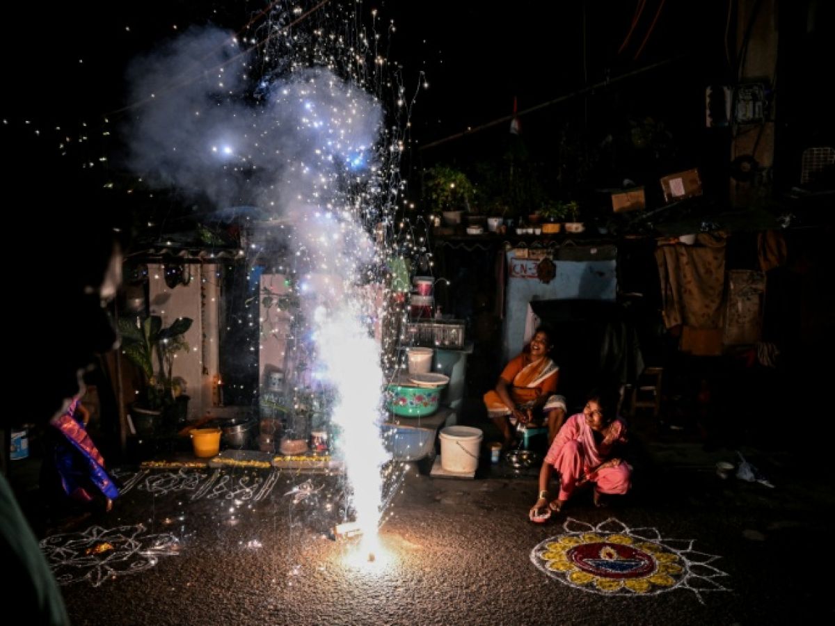 new-delhi-recouverte-d’une-chape-de-pollution-apres-diwali