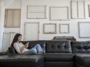 depression, bipolarity: artificial intelligence deciphers facial emotions