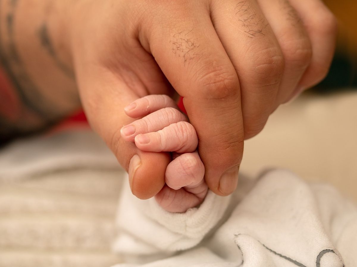 The bronchiolitis epidemic begins in France, in the Paris region