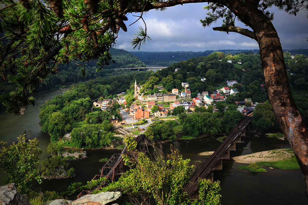 Discover Fall in Jefferson County, WV