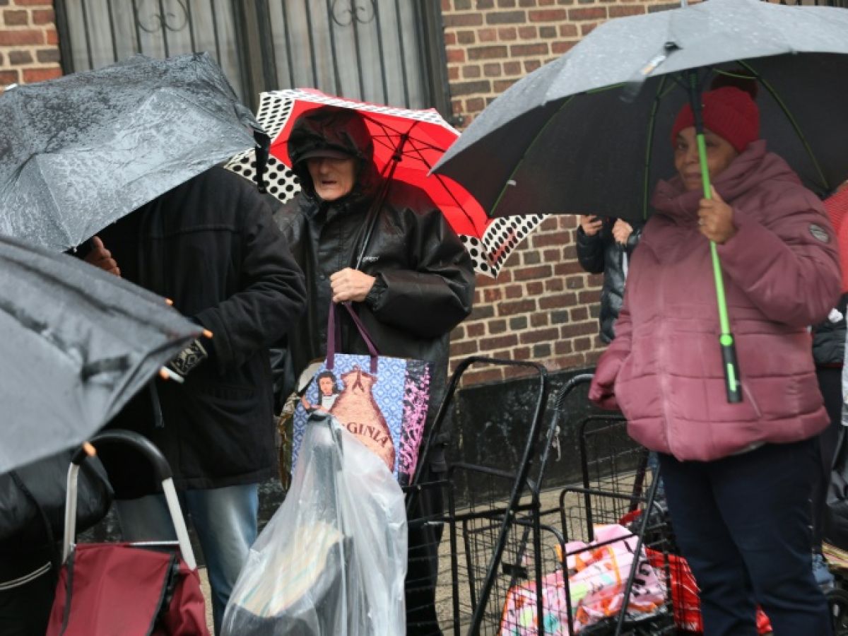 food aid reduced for tens of millions of Americans in November