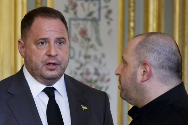 Razzia hos Zelenskyjs stabschef i corruptionshärva