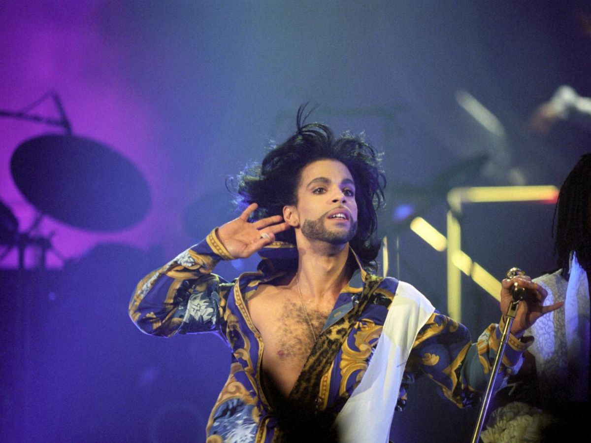 celebrity death: famous musicians are at increased risk of dying