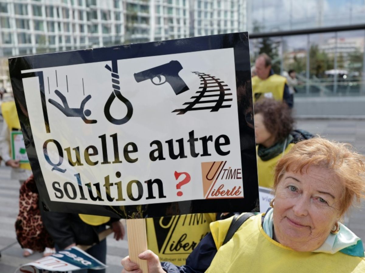 Suspended prison sentence for assisted suicide activists for barbiturate trafficking