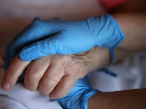 Assisted dying: MPs adopt several key articles