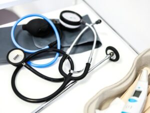 Ebola: A first case identified in France, a doctor returned from the DRC