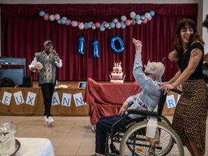 supercentenarians have optimized immunity