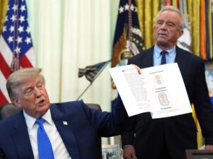 USA: Doctors respond to Trump's anti-vaccine offensive