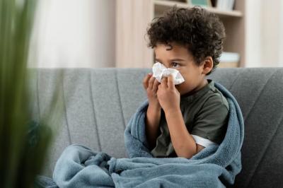 Mitos atau Fakta: Warna Lendir Hidung Anak Bisa Jadi Tanda Flu Sudah Parah?