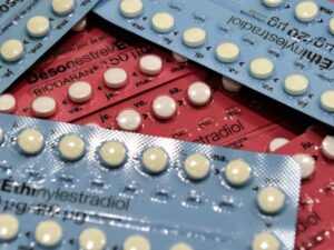 Contraceptive pill: Should we be worried after the alert about desogestrel?