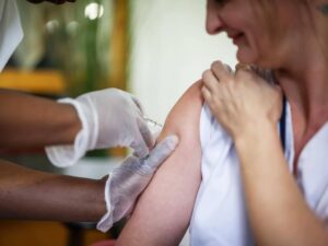 Flu and COVID: Launch of the new vaccination campaign